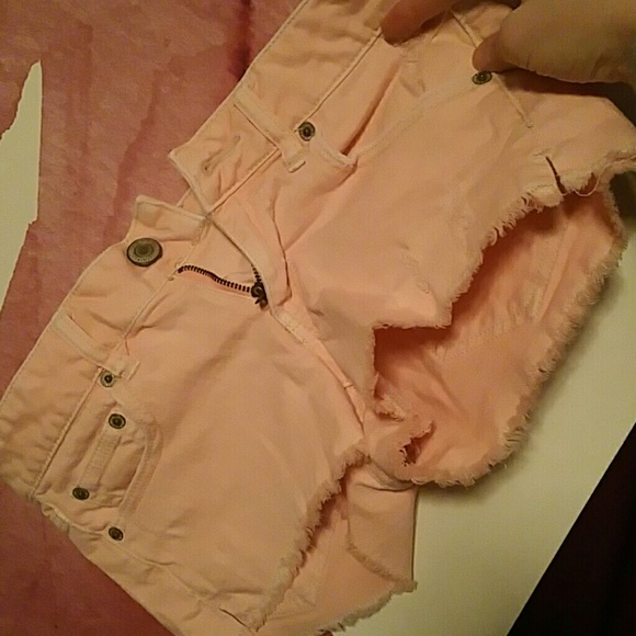 American Eagle baby pink jean shorts