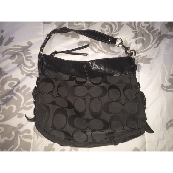 Coach Signature Zoe Shoulder Convertible Tote