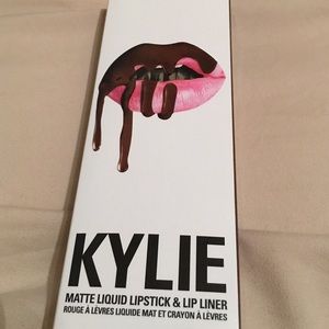 Kylie lip kit