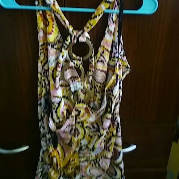 Flower patterned top - Picture 2 of 2