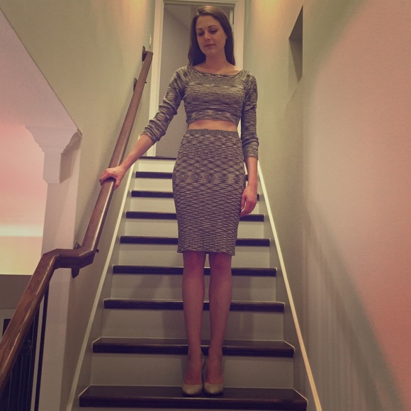 Long sleeve crop top and midi skirt set