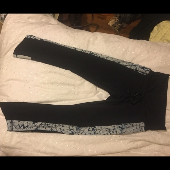 Lululemon athletic leggings
