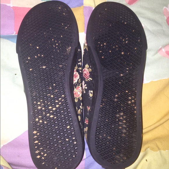 Vans - Picture 4 of 4