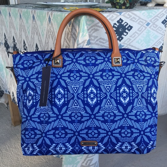 Rebecca Minkoff Handbags - Rebecca Minkoff Mott convertible tote, BNWT! 😍