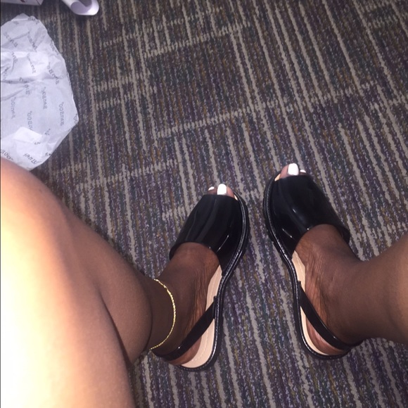 Brand New never worn Jelly Sandals - Picture 1 of 4