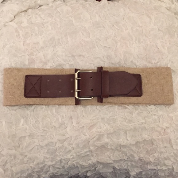 NWT stretchy waist belt