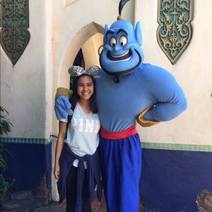 Meet your Posher, Angela