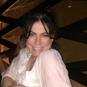 Meet your Posher, Sharon