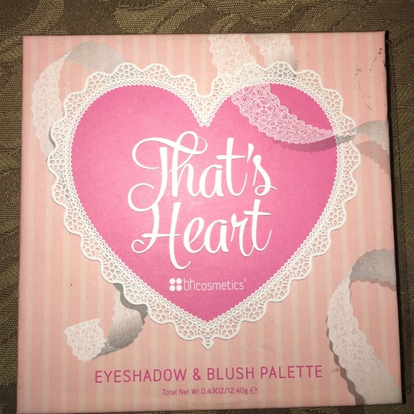 Bh cosmetics eyeshadow/blush palette.