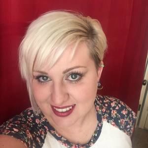 Meet your Posher, Janay