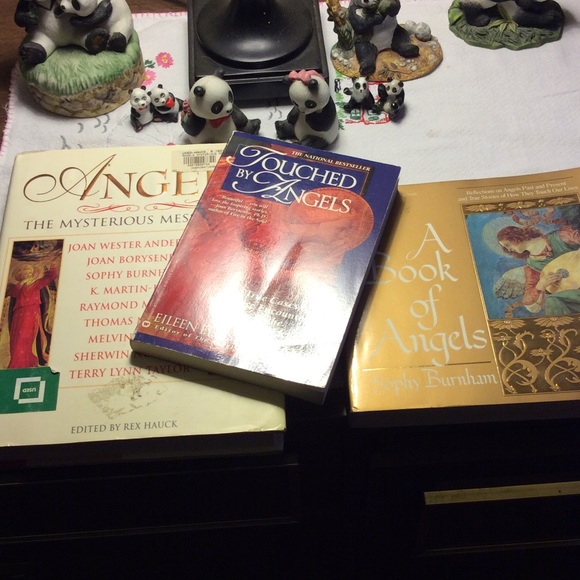 Angels- Three interesting Books (smoke free) 7.00