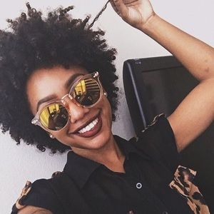 "Goldie" retro sunglasses!