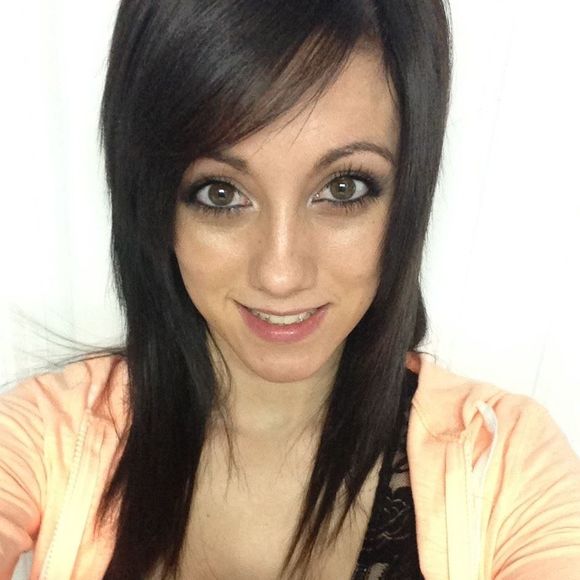 Meet your Posher, Heather