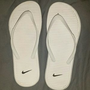 Nike Solarsoft Flip Flops