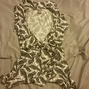 Ann Taylor sleeveless top