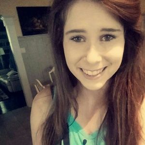 Meet your Posher, Veronica