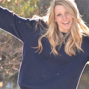 Meet your Posher, Chloe