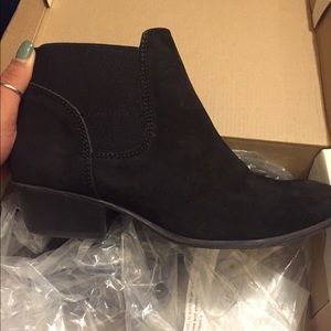 Steve Madden boots