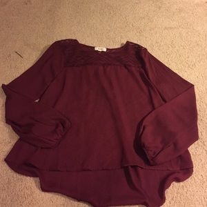 ❌TRADED❌Maroon Top with Aztec Details