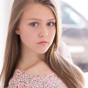 Meet your Posher, Madeline