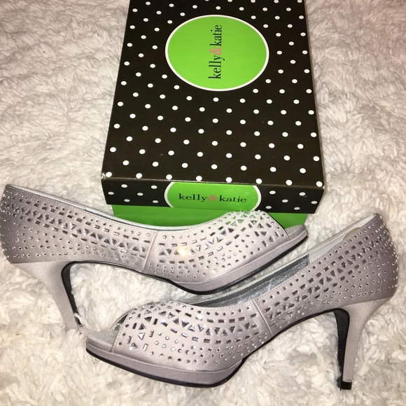 Kelly&Katie Studded Peep Toe Heels