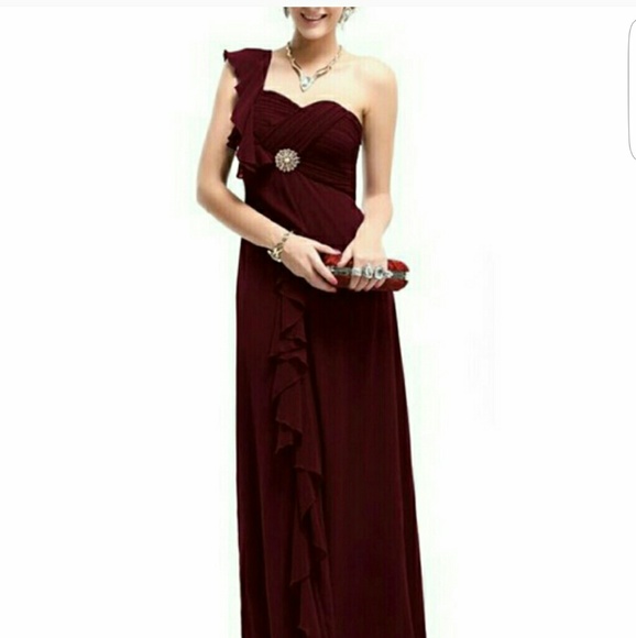Pretty elegant long burgundy dress