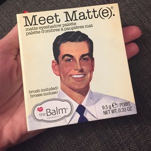 Meet Matt(e). Matte eyeshadow palette