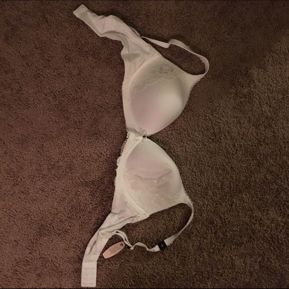 38 C Victoria seceret bra