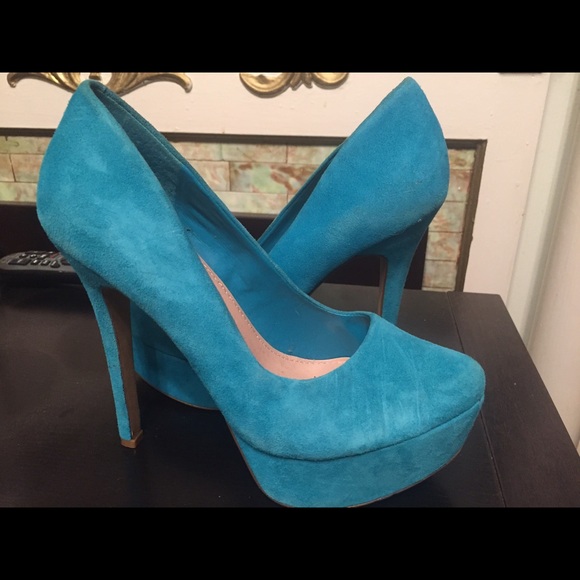 Jessica Simpson teal platform pumps- MAKE AN OFFER