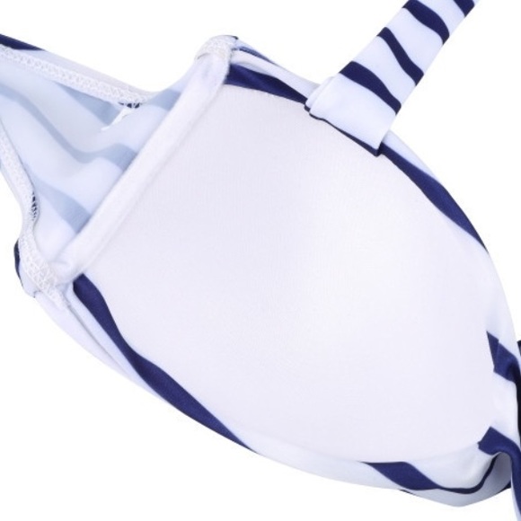 🎉HP 6/20🎉NIP High Waisted Bikini - Picture 4 of 4