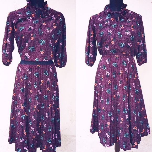 🎉 HOST PICK🎉 1970s Vintage 2pc Skirt and Top -M
