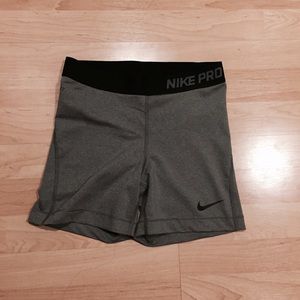 Grey Nike Pro Shorts☑️ (SOLD)