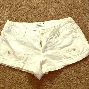 White American eagle shorts