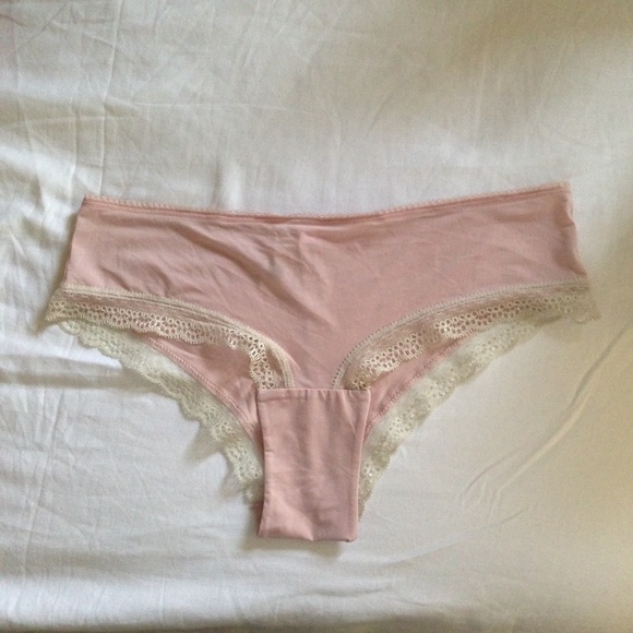 NWT Gap Body Smooth Ultra Low Rise Hip Tanga - Picture 2 of 4