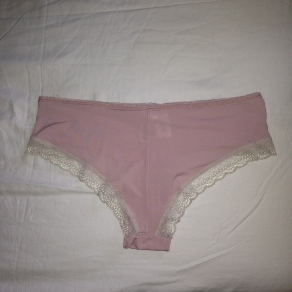 NWT Gap Body Smooth Ultra Low Rise Hip Tanga - Picture 4 of 4