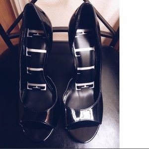 ELLE Black Heels