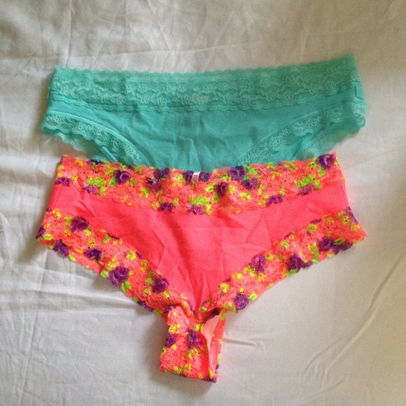 2 NWT Victoria's Secret Cheeky Panties - Picture 2 of 4