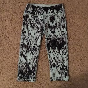 Zella Capri work out pants