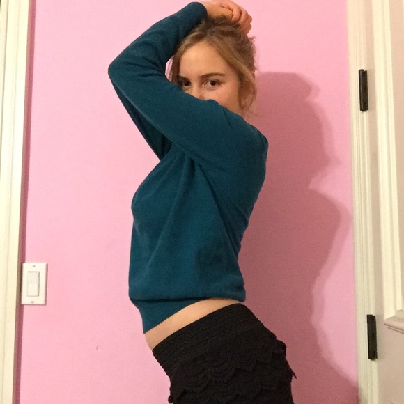 Retro teal sweater