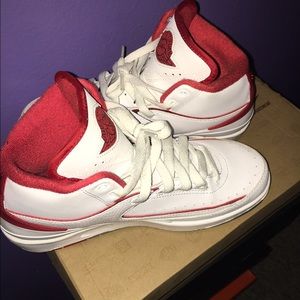 Jordan 2 size 7y