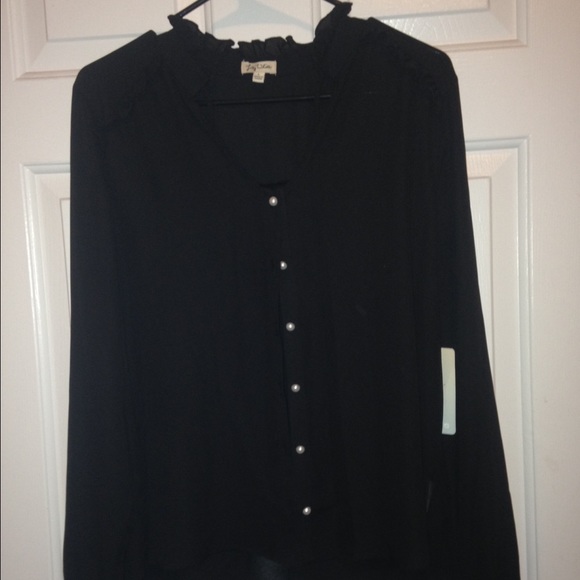 NWT Black Blouse
