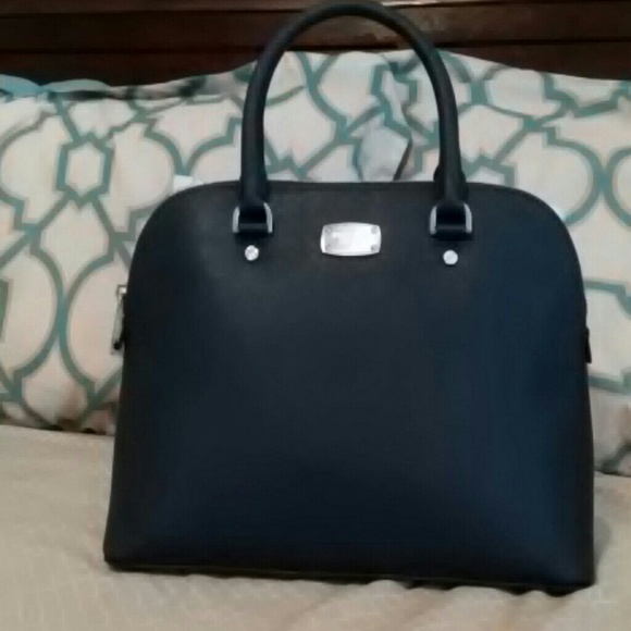 *SOLD locally* Authentic Large Cindy Dome Satchel