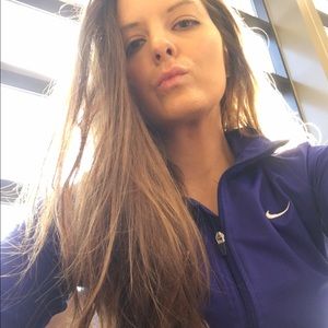 Meet your Posher, Amber