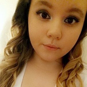 Meet your Posher, Brianna