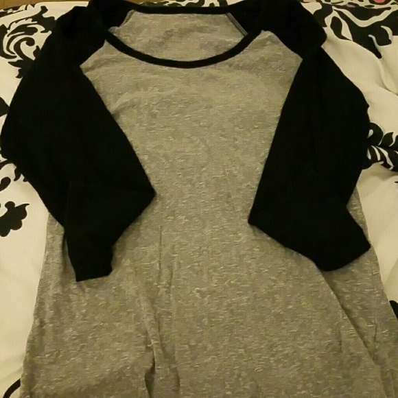 Half sleeve shirt