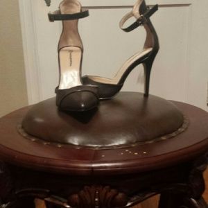 ALTUZARRA ankle strapped staletto