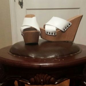 MOSSIMO platform wedge