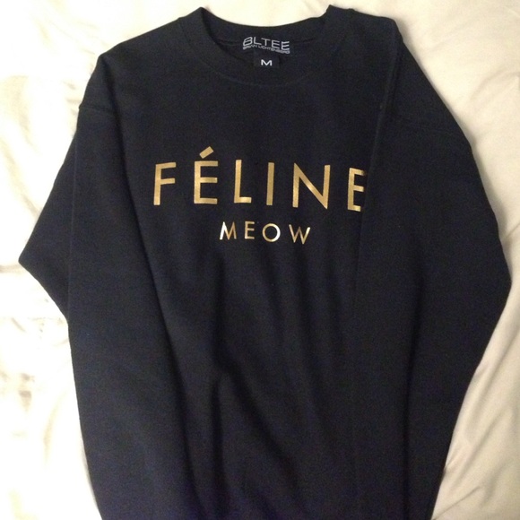 Black Feline Meow Sweatshirt
