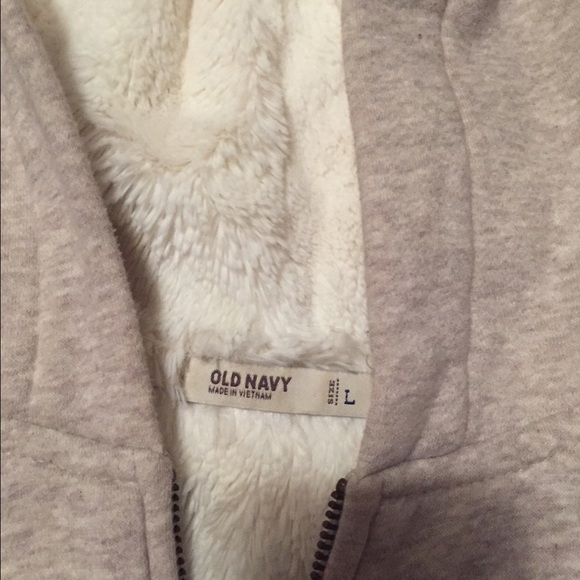 Old navy fur lined jacket - Picture 2 of 3