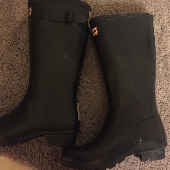 Black hunter boots size 2 kids FIT SIZE 5 - Picture 2 of 3